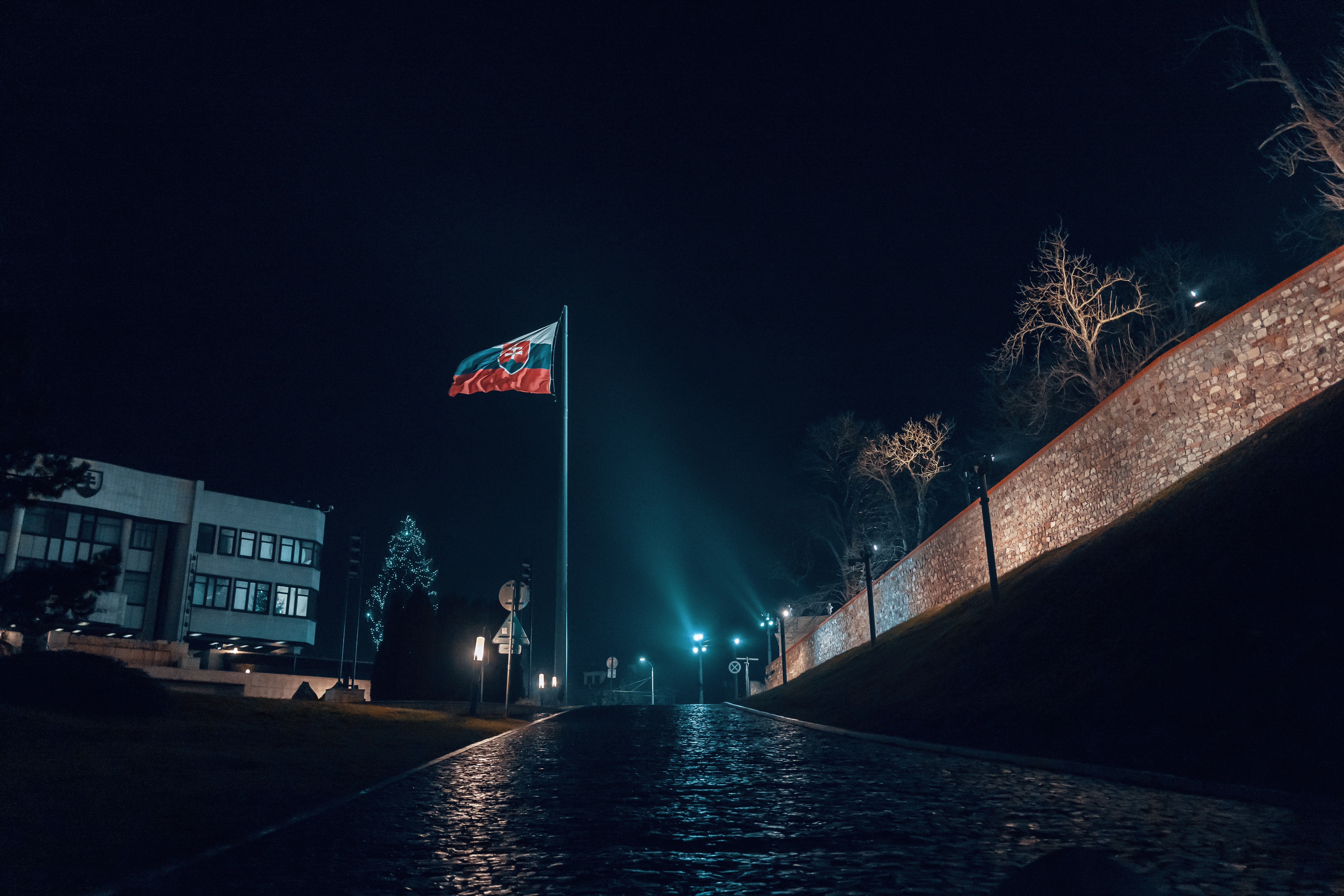 Slovensko sa možno chystá zvoliť vládu, ktorá plánuje znížiť pomoc Kyjevu