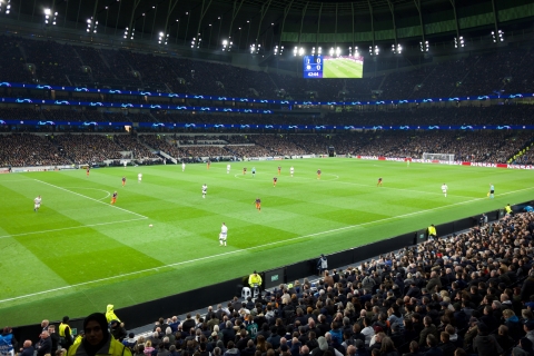 Footballs match - Photo by Tim Bechervaise on Unsplash