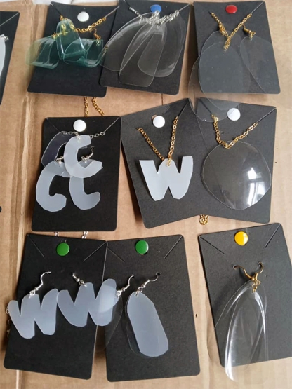 Jewellery made from plastics, Waste Wise Project