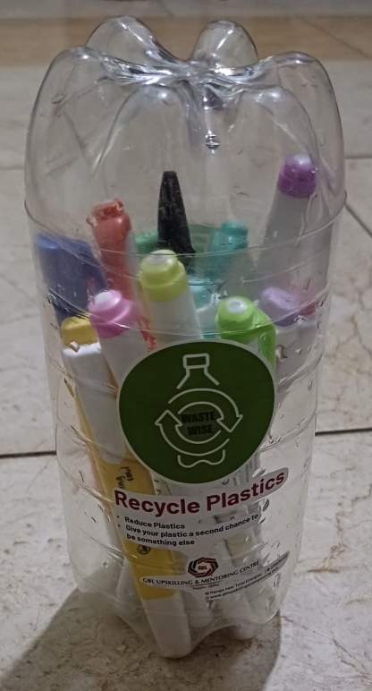 Pen pot made with upcycled plastic bottle - Waste Wise project