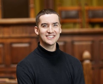 Headshot of Peter Jacobs